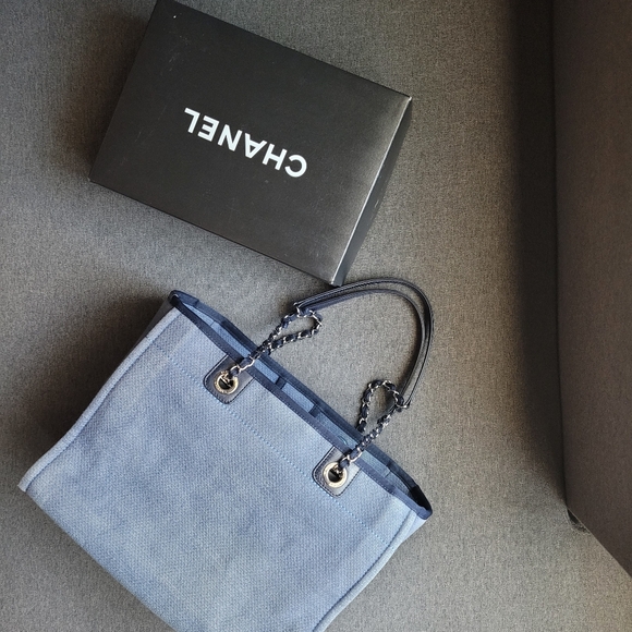 Chanel Deauville Denim Tote Bag Retro Blue Navy - Picture 3 of 7